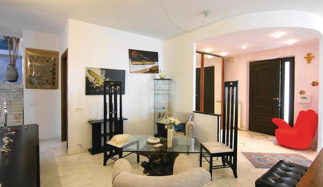 Lovely home in Codena