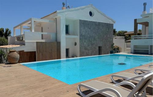 Luxurious Home In Crotone