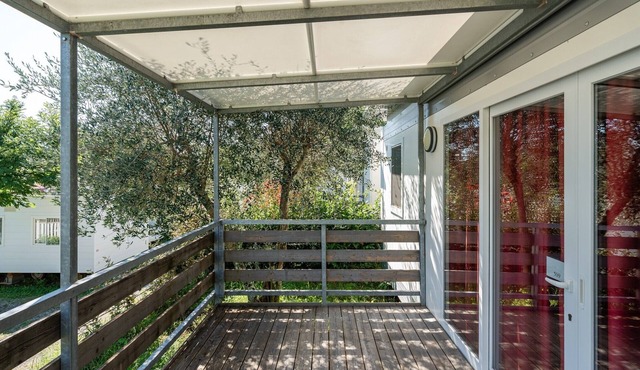 Mobile Home 'Camping Belsito Venere 509' with Shared Pool, Wi-Fi and Air Conditioning