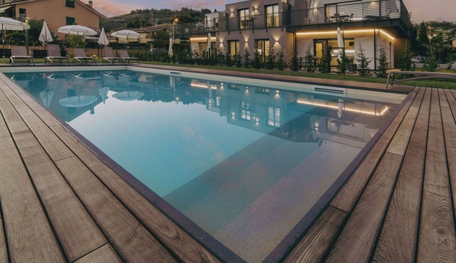 Nice apartment for 4 people with WIFI, A/C, pool, TV, terrace and pets allowed