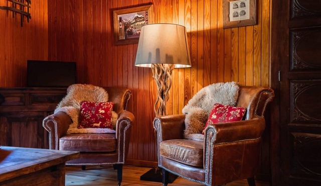 Penthouse with Monte Rosa Views, 3 Minutes from the Ski Lifts in Champoluc