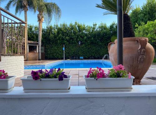 Sofì House-Appartamento in Villa con Piscina