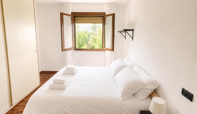 Spacious 3 BDR Apartment in Padua
