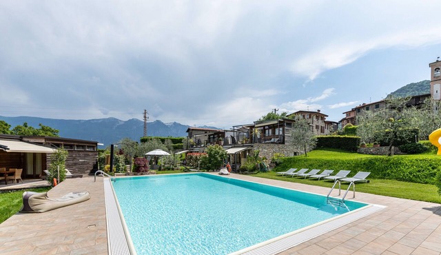 With panoramic views in the hills – Apartment GeoResort A2