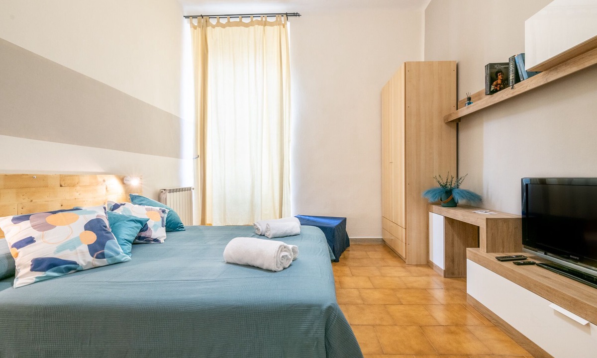 Livorno Apartment | Travel & Station Apartment by Pleiades Home