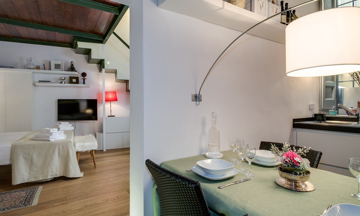 Rione V Ponte Apartment | NAVONA ROMANTIC LOFT