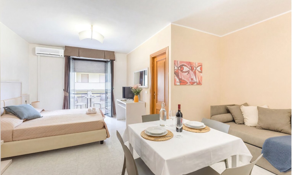 La Pietraia House | Rina Sea Apartments