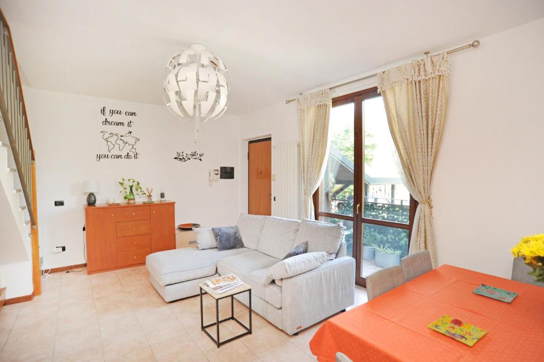 Cormano Apartment | Urban Oasis