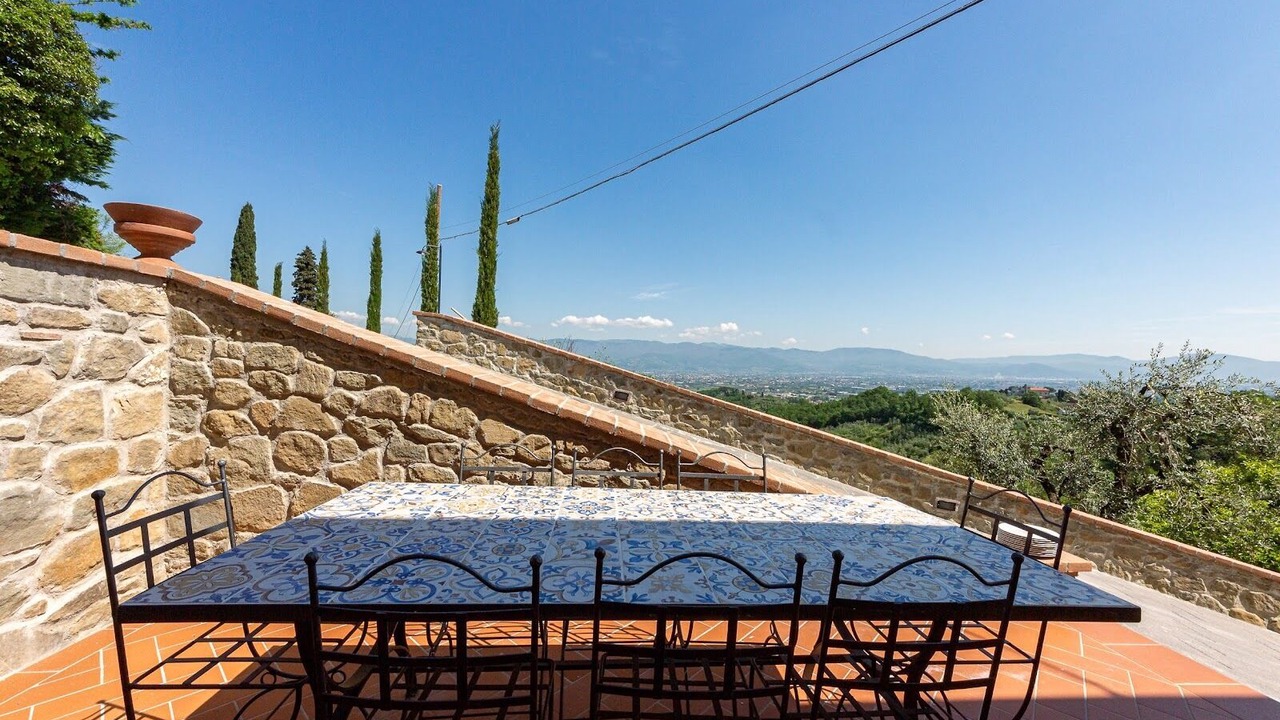 Photo of Outdoor in Giugnano