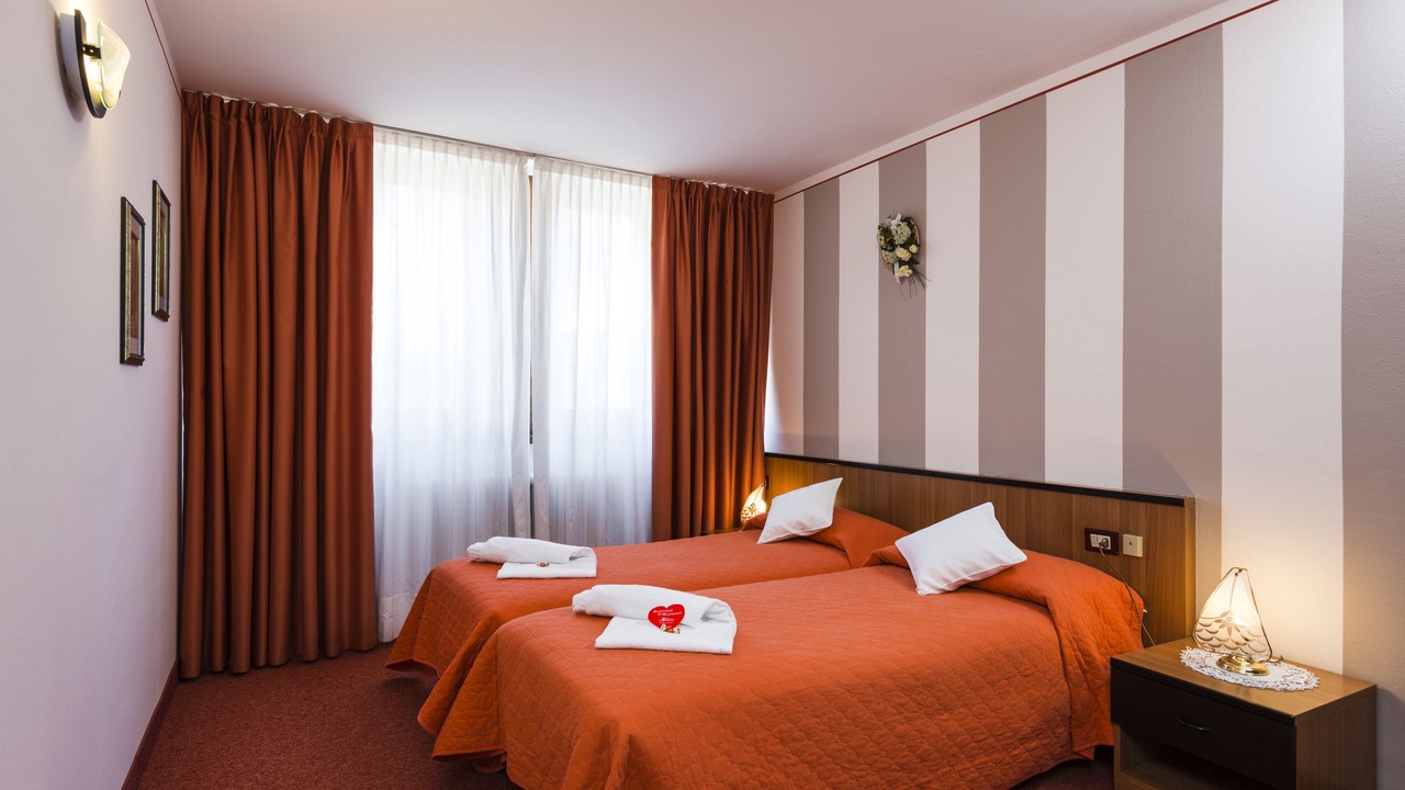 Photo of Bedroom in Mezzana