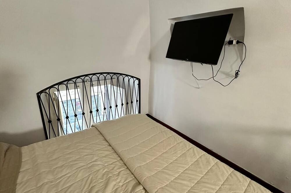 Photo of Bedroom in Bari City Centre