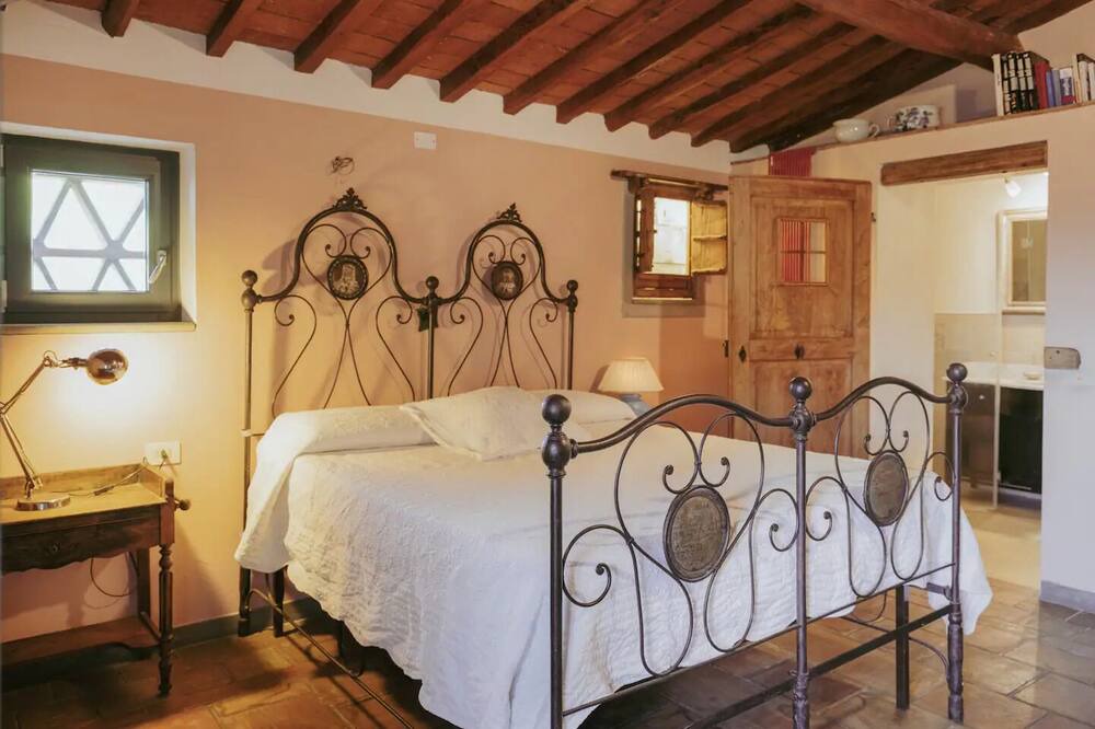 Photo of Bedroom in Fiesole