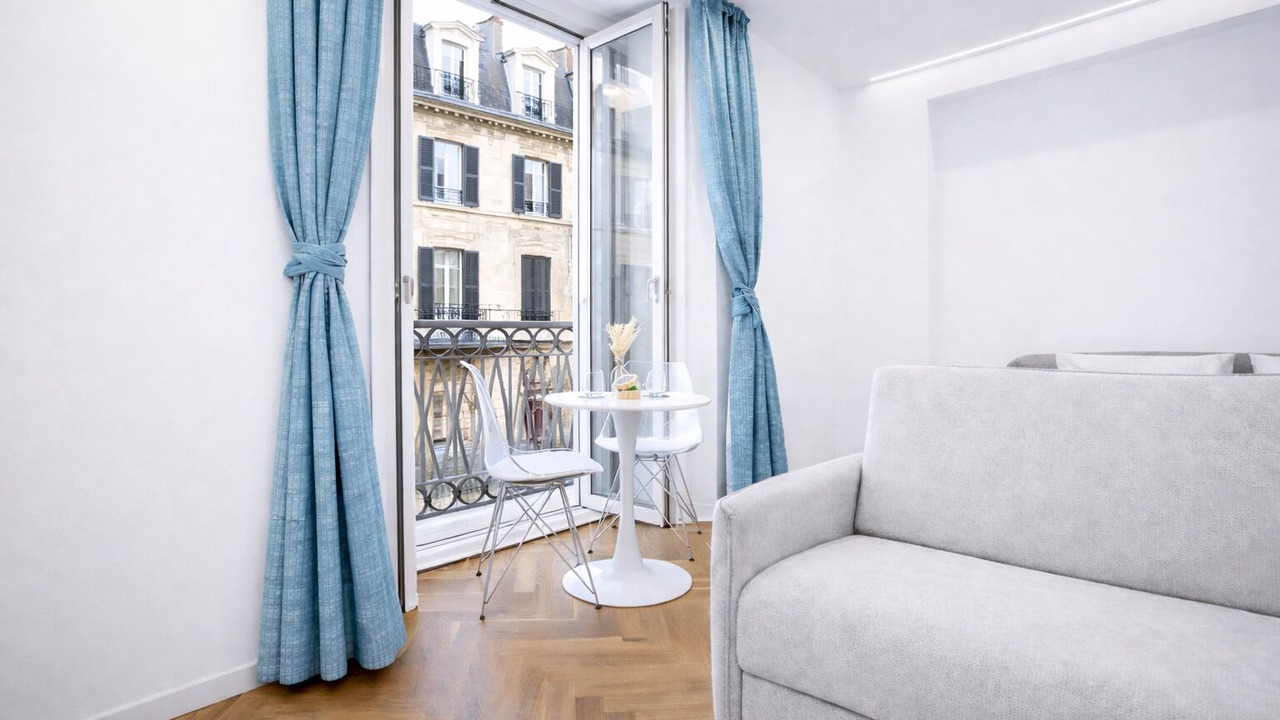 Photo of Bedroom in Milan Centre