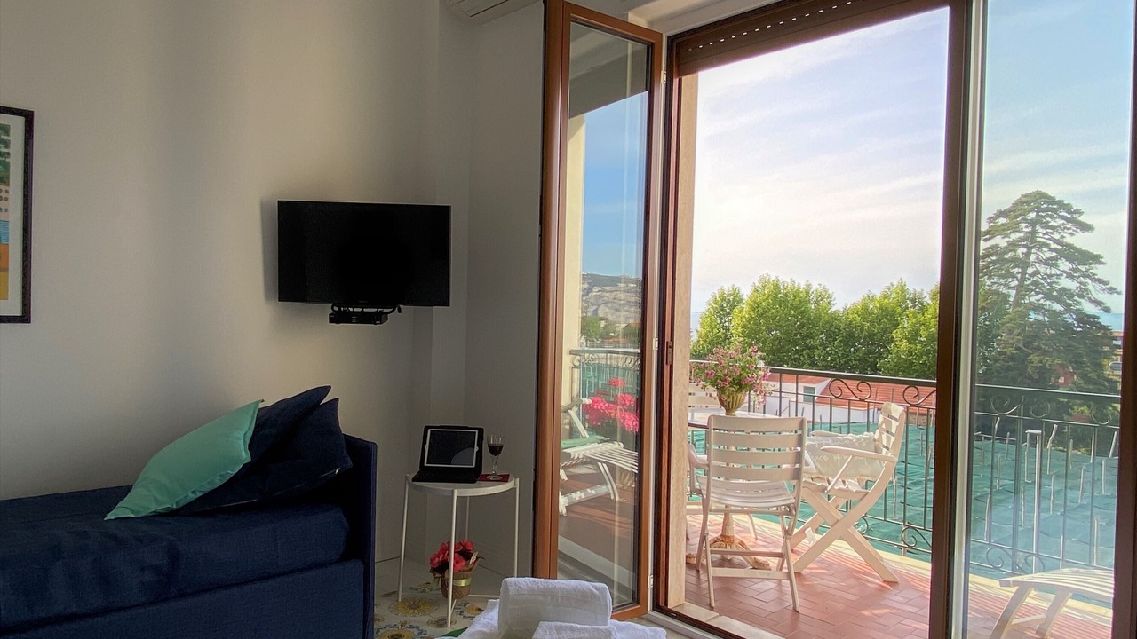 Photo of Bedroom in Sorrento City Centre