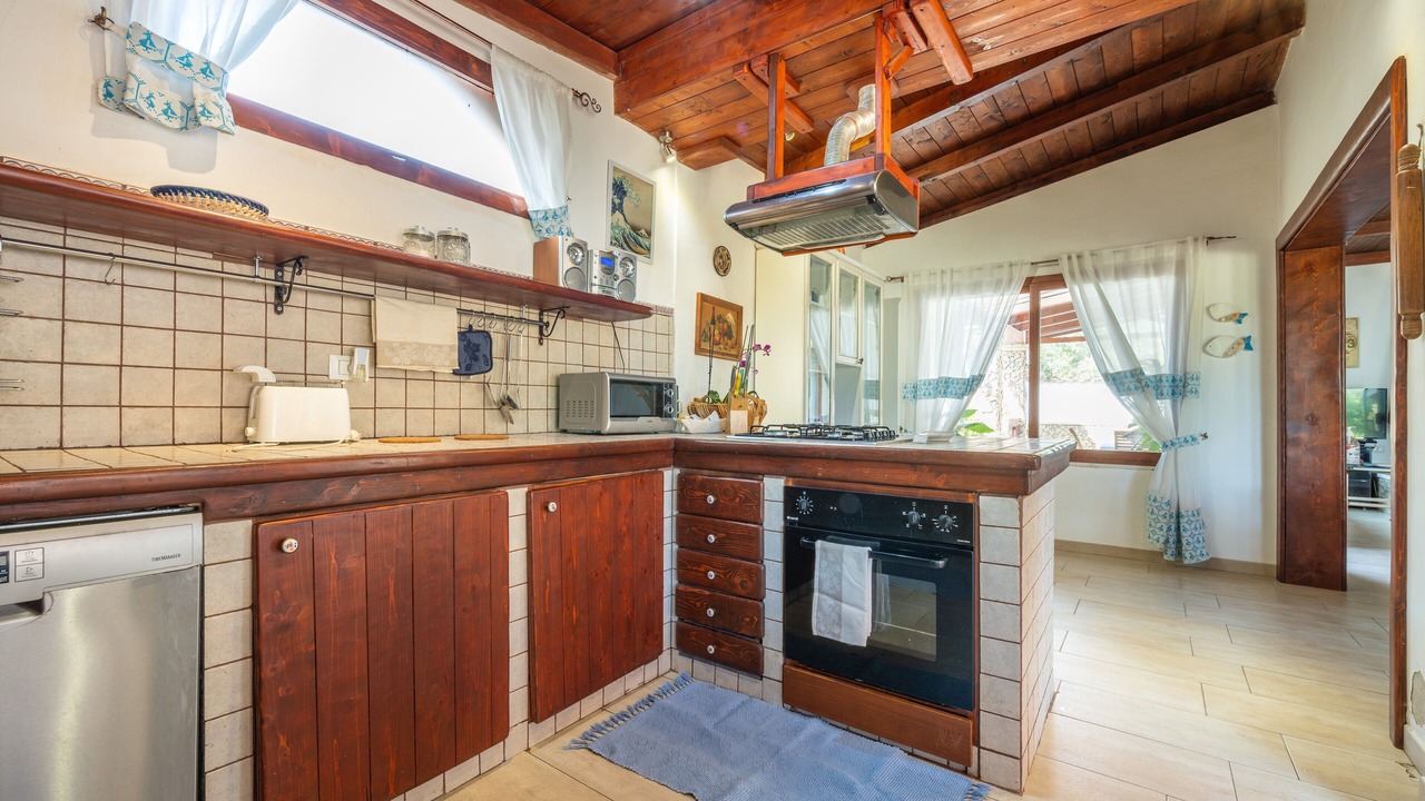 Photo of Kitchen in Capitana