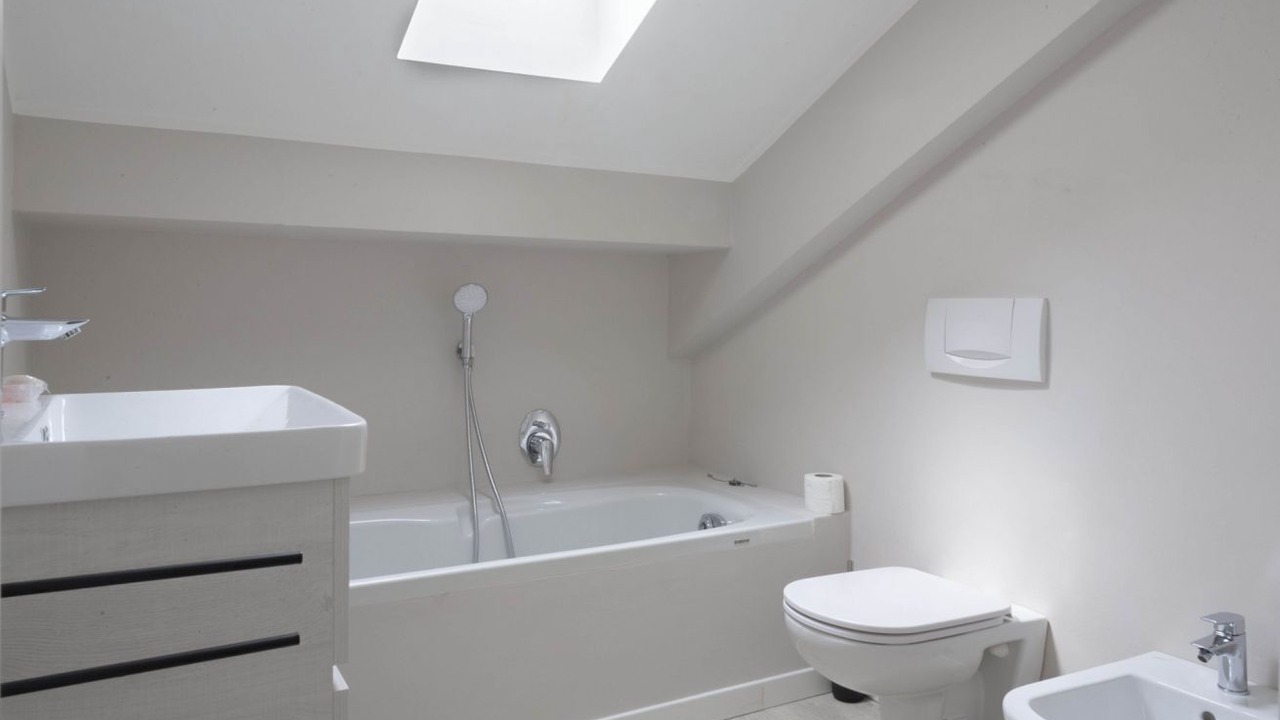 Photo of Bathroom in Central Station