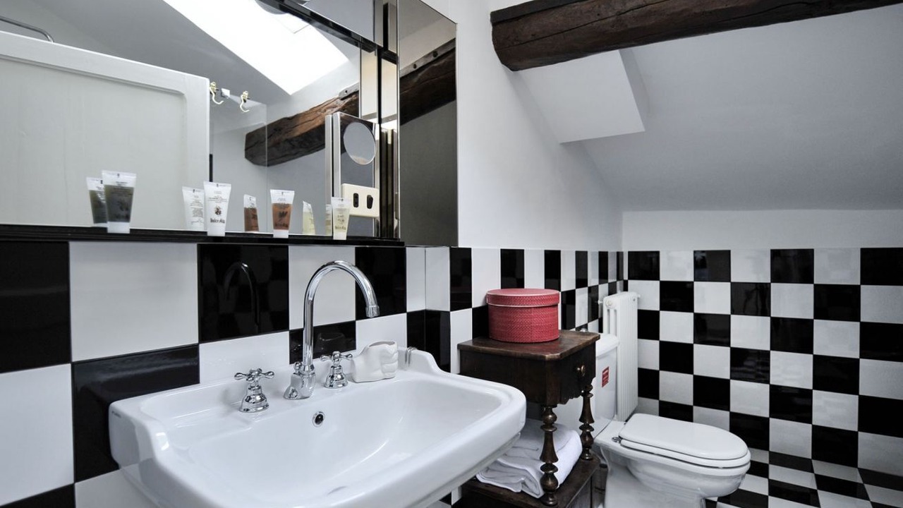 Photo of Bathroom in Historic Center