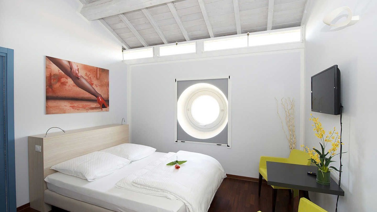 Photo of Bedroom in Calambrone