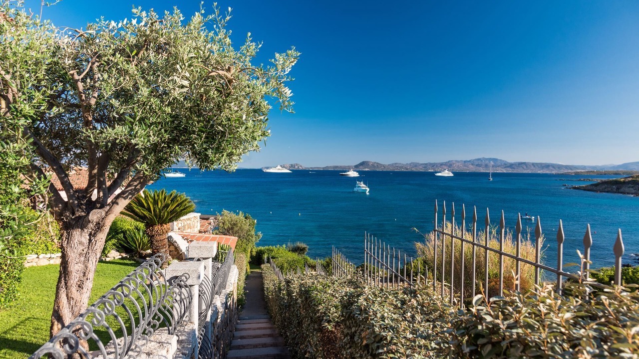 Photo of Outdoor in Baia Caddinas