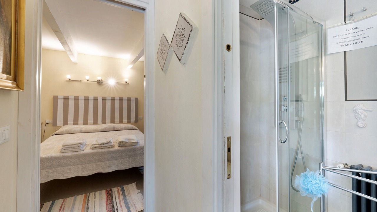 Photo of Bathroom in Avegno