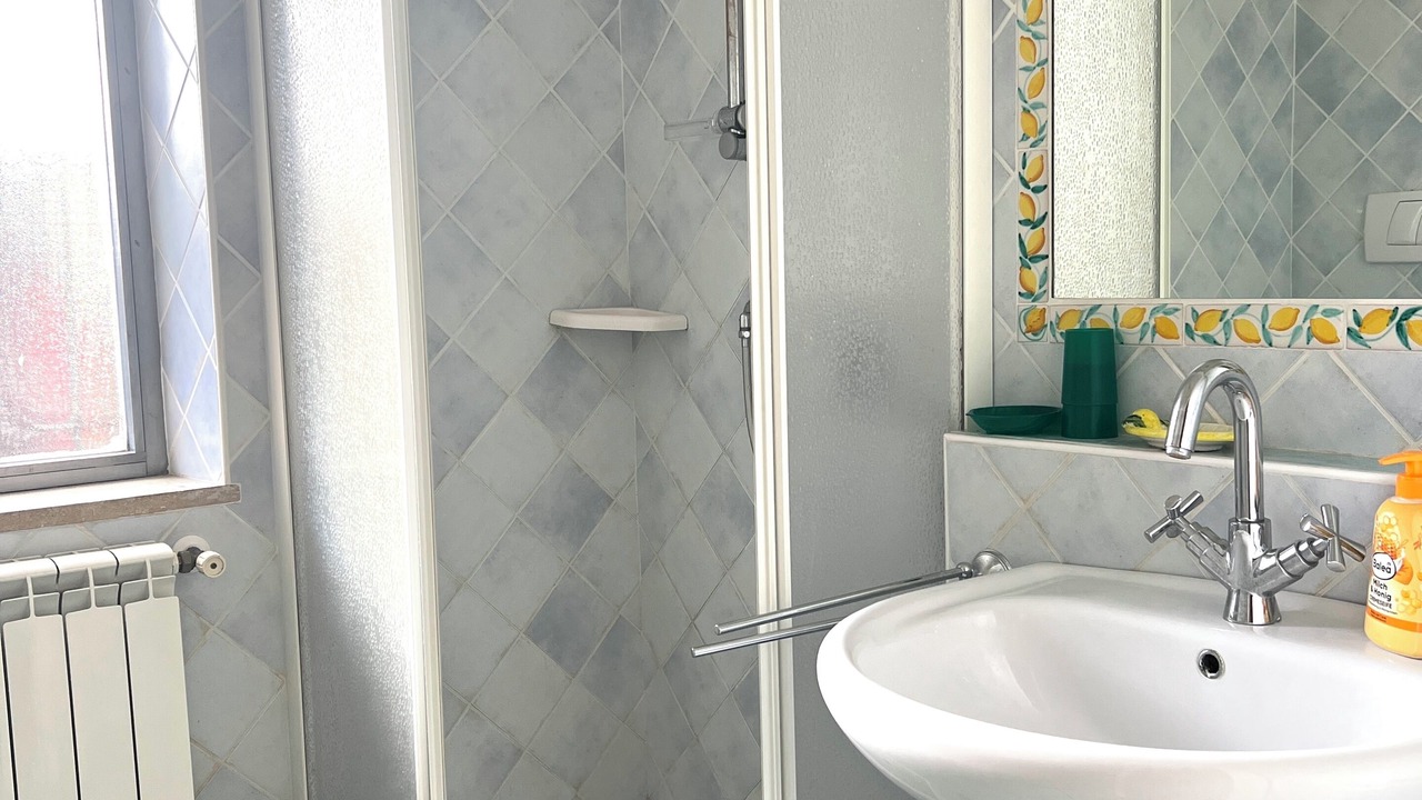 Photo of Bathroom in Latina Lido