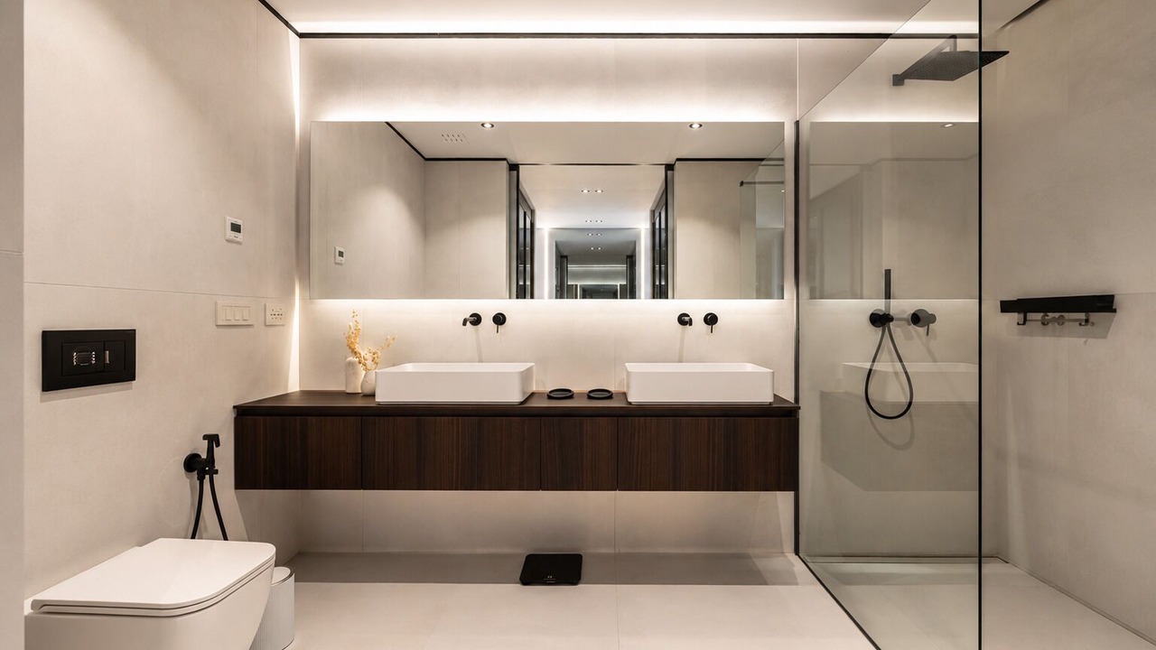 Photo of Bathroom in Baia Caddinas