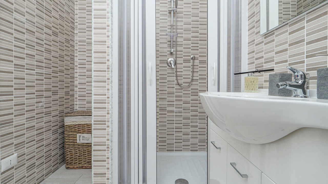 Photo of Bathroom in Baia Caddinas