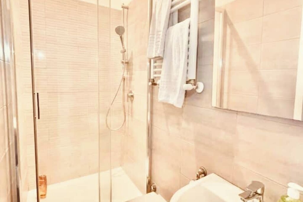 Photo of Bathroom in Rione XVIII Castro Pretorio
