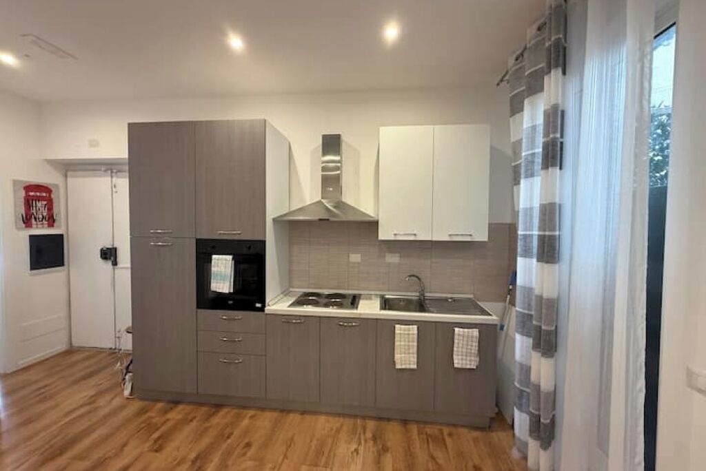 Photo of Kitchen in Rione XVIII Castro Pretorio