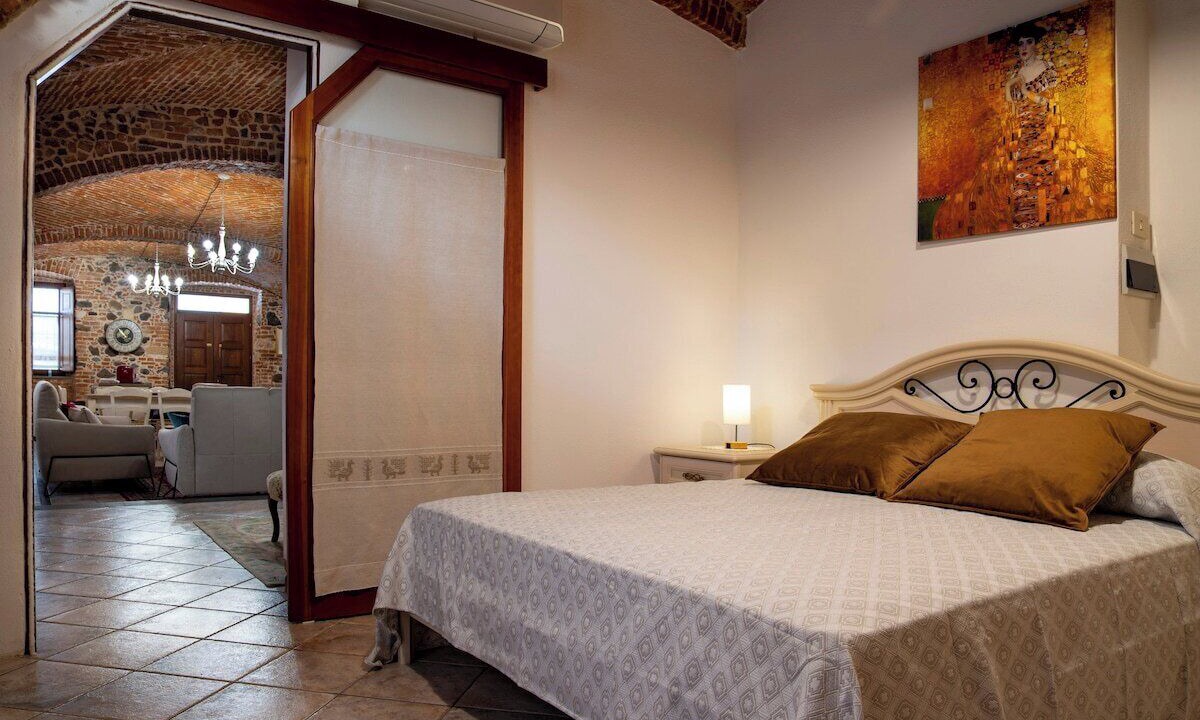 Photo of Bedroom in Oristano