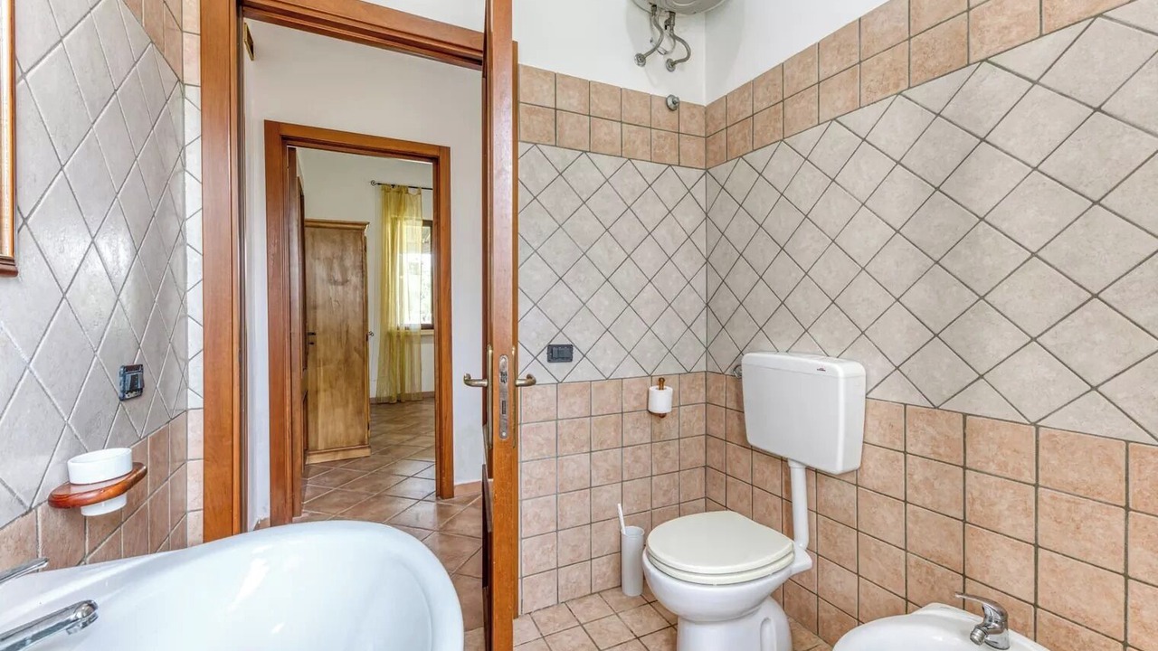 Photo of Bathroom in Diso