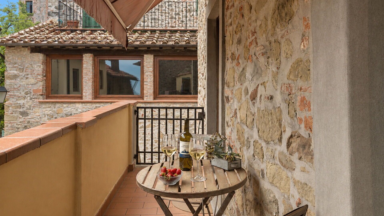 Photo of Patio Balcony in Collodi