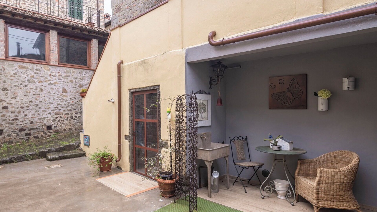 Photo of Patio Balcony in Collodi