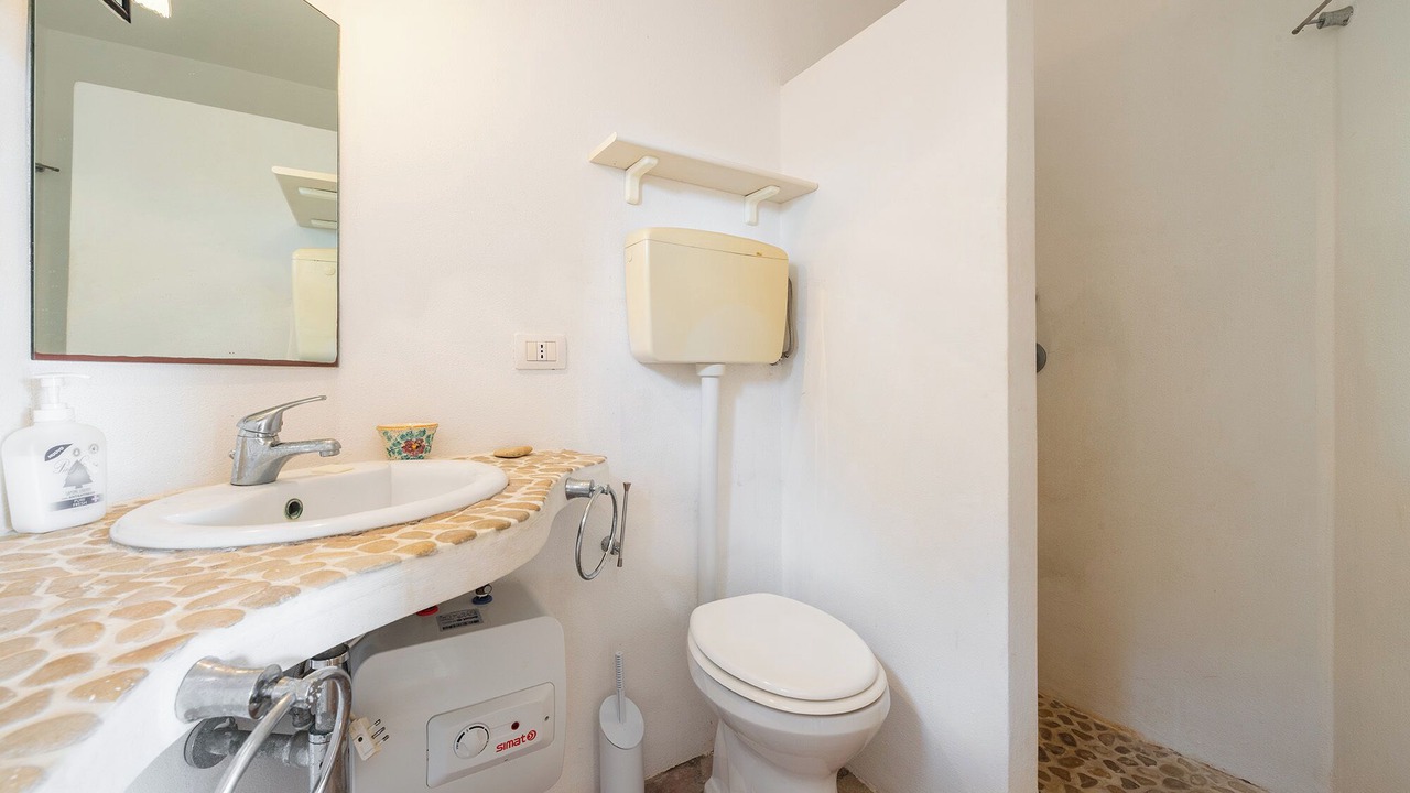 Photo of Bathroom in Carloforte