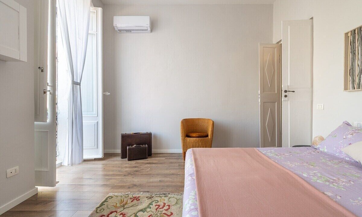 Photo of Bedroom in Cagliari