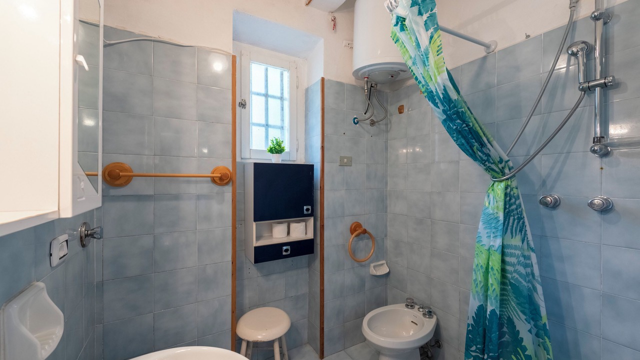 Photo of Bathroom in Recco