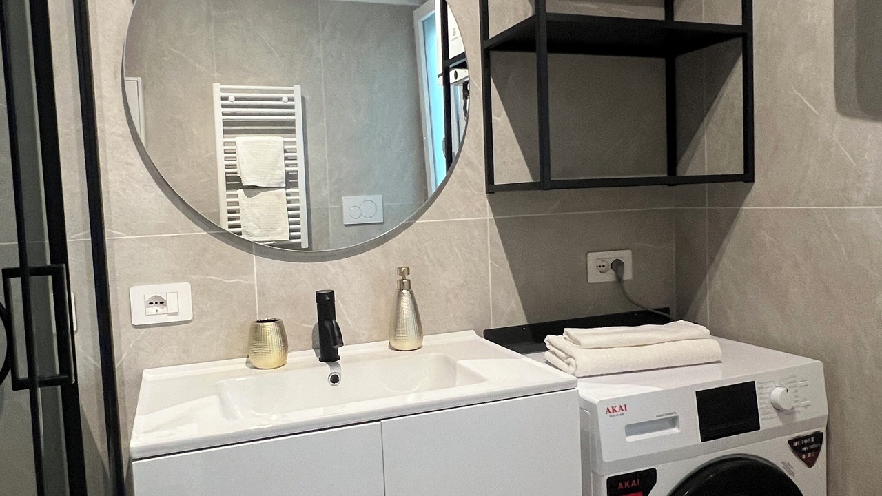 Photo of Bathroom in Trionfale