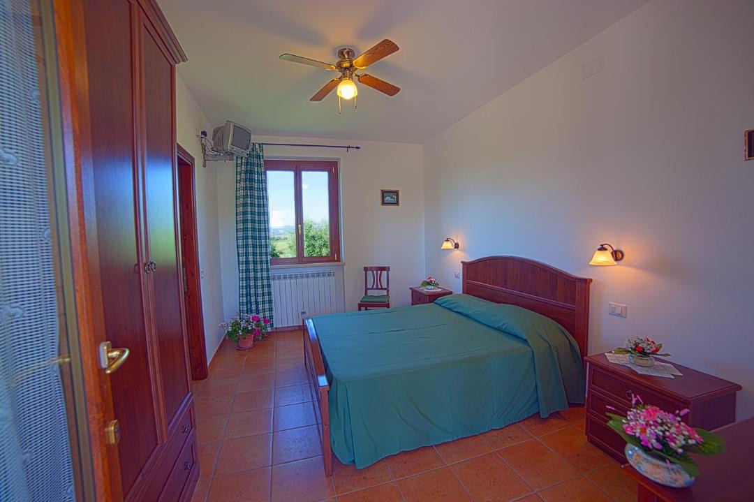 Photo of Bedroom in Magliano in Toscana
