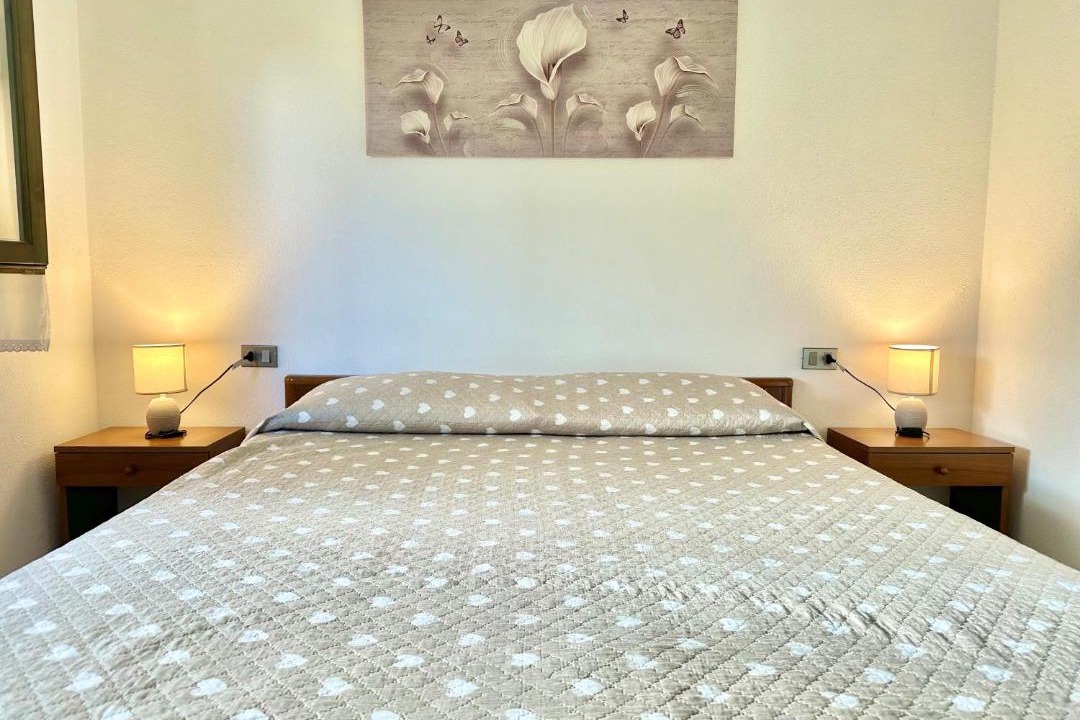 Photo of Bedroom in Case Peschiera-Lu Fraili