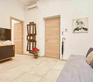 Kmc Suites 
