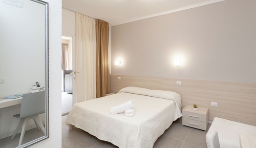 Comfort Triple Room, Courtyard View