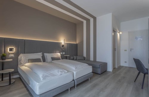 Cassone Hotel | Hotel Garni Selene