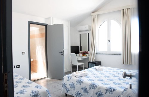 Calasetta Hotel | Hotel Cala di Seta