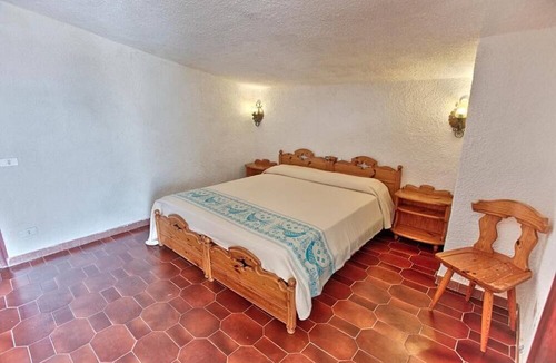 San Teodoro City Centre Hotel | AL FARO VINTAGE HOTEL -SPIAGGIA LA CINTA-SAN TEODORO