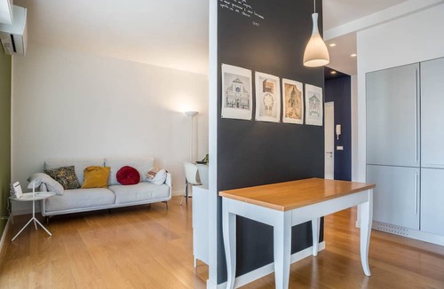 Trento Apartment | Apartment 'Appartamento Muse' with Balcony, Wi-Fi and Air Conditioning