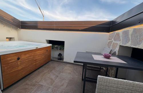 Broglie Apartment | Dimora di Charme Rooms & Apartments