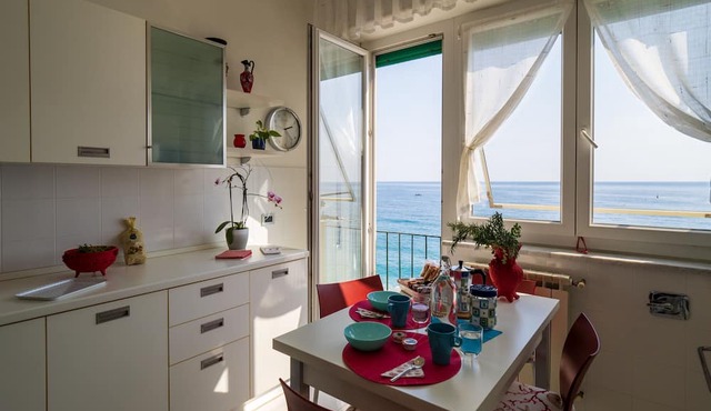 Giaella Sea View Apartment