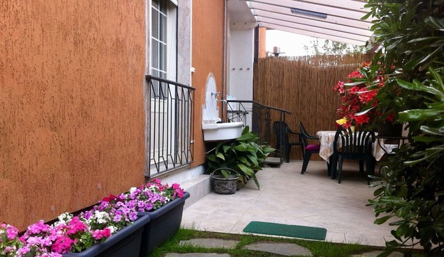 Cosy apartment for 3 people with WIFI, TV, pets allowed and parking, close to Forte Dei Marmi