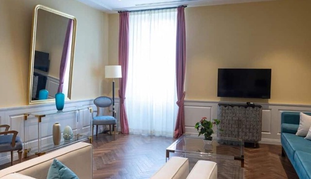Apartment in Florence with 5 bedrooms sleeps 10