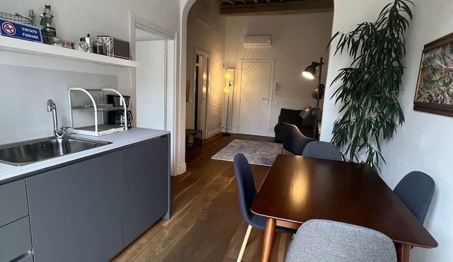 Giulia, Charmante Altbauwohnung im Herzen von Florenz
